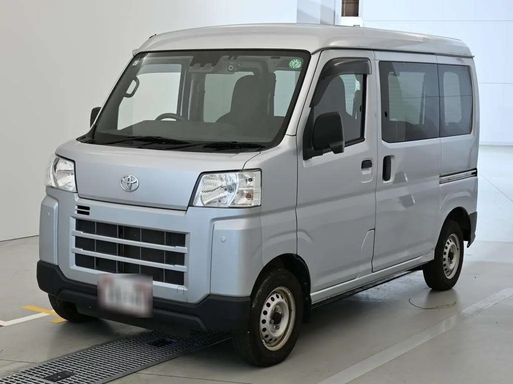 Toyota Pixis Van S700M 2022
